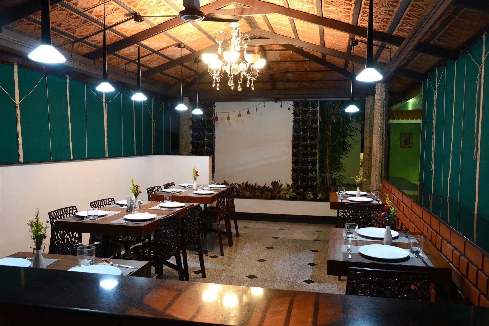 De Castle Inn Chennai Exterior foto
